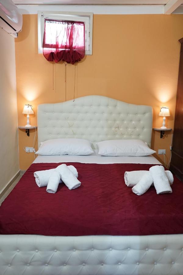 Collepasso B&B Scipponate מראה חיצוני תמונה